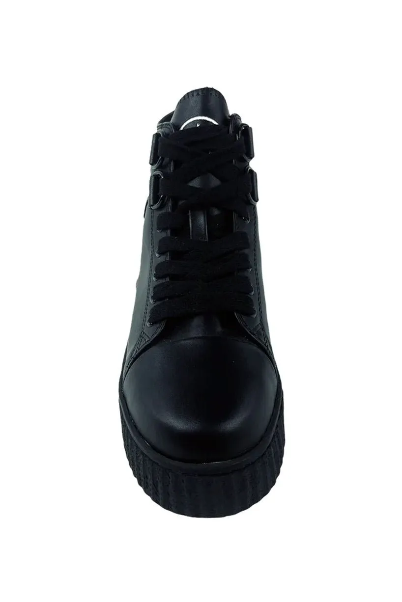 Chelsea Kreep Misfits Skull Sneakers